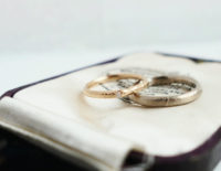 珊瑚の結婚指輪